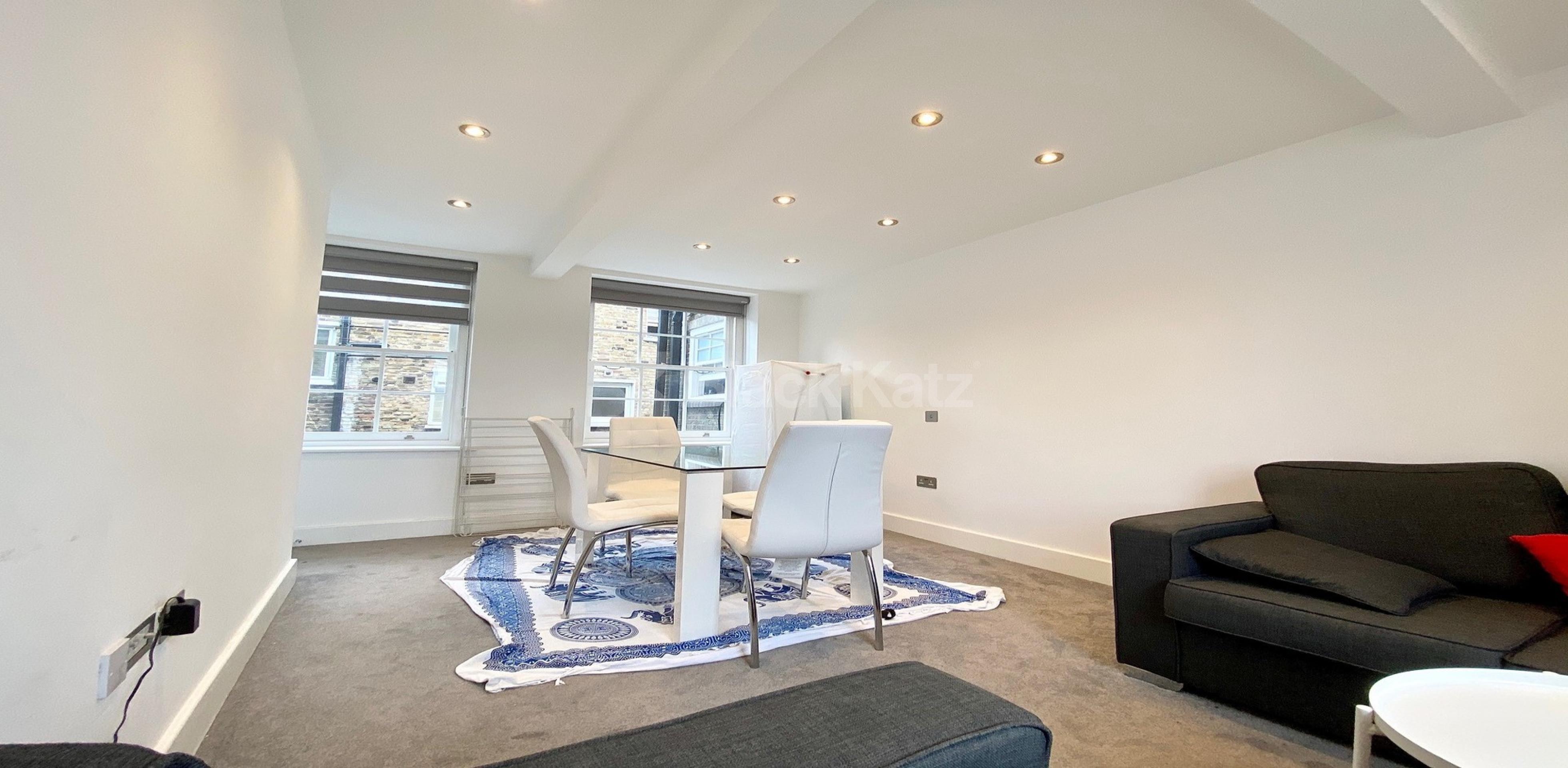 			NEWLY RENOVATED, 2 Bedroom, 1 bath, 1 reception Apartment			 Cloudesley Road N1, Angel N1